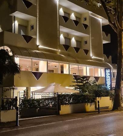 Hotel Beppe Rimini Zewnętrze zdjęcie