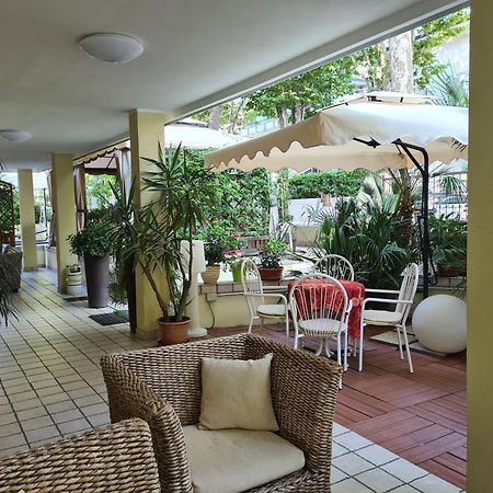 Hotel Beppe Rimini Zewnętrze zdjęcie