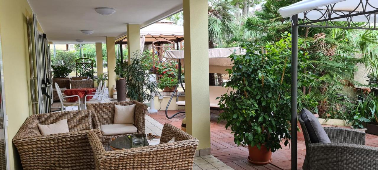 Hotel Beppe Rimini Zewnętrze zdjęcie