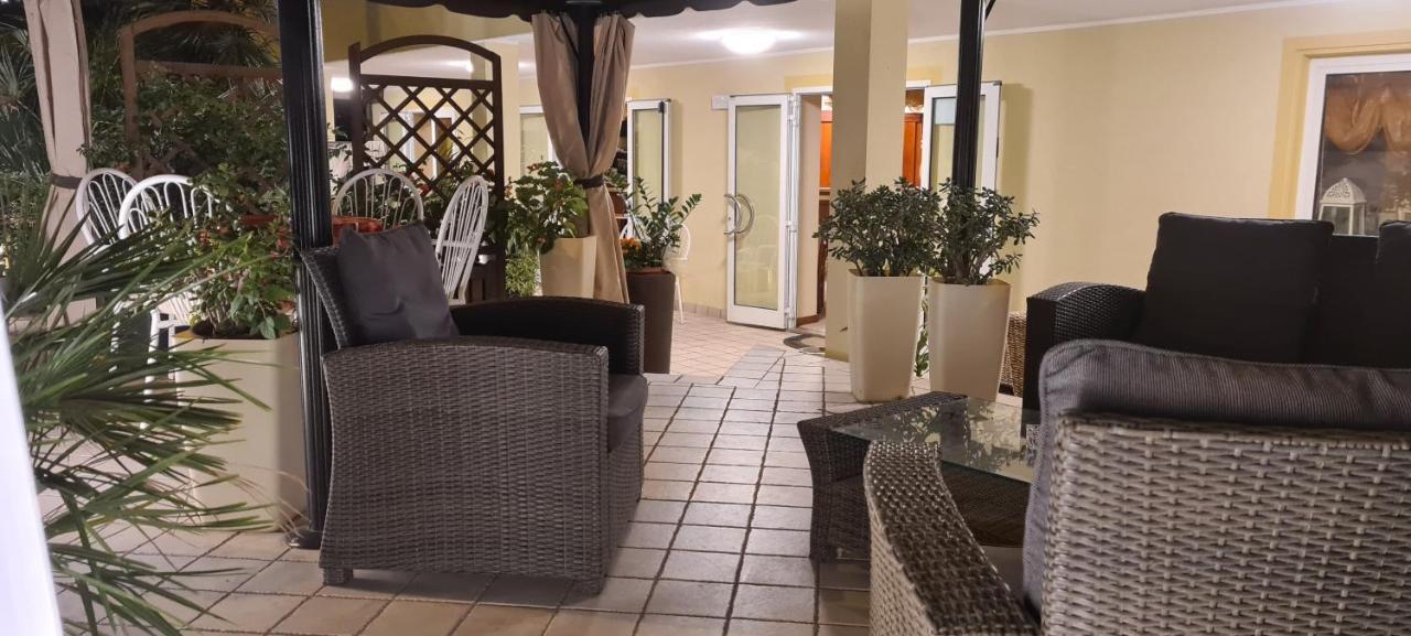 Hotel Beppe Rimini Zewnętrze zdjęcie