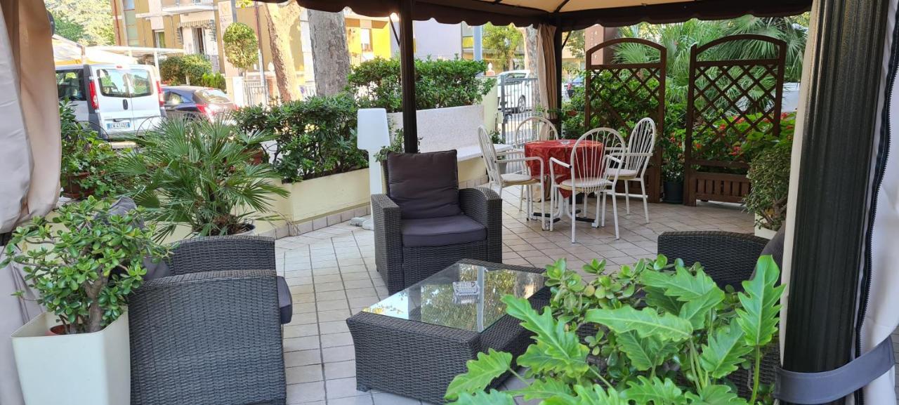 Hotel Beppe Rimini Zewnętrze zdjęcie