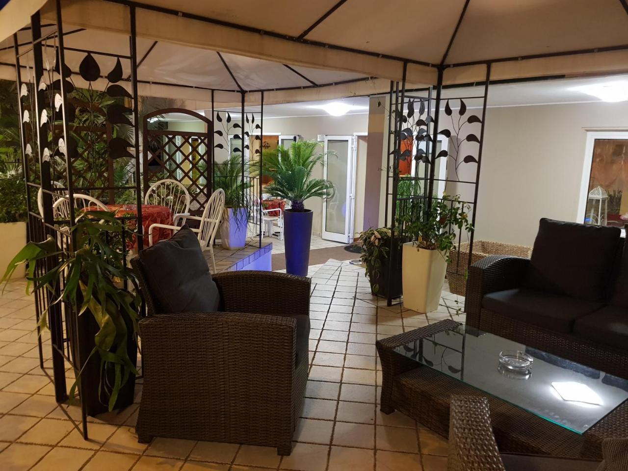 Hotel Beppe Rimini Zewnętrze zdjęcie