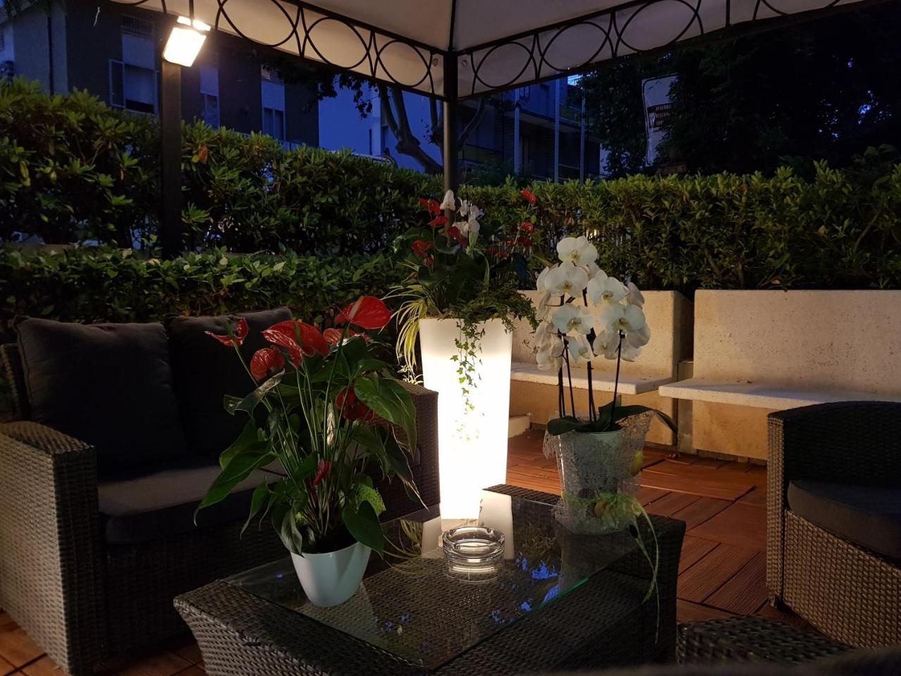 Hotel Beppe Rimini Zewnętrze zdjęcie